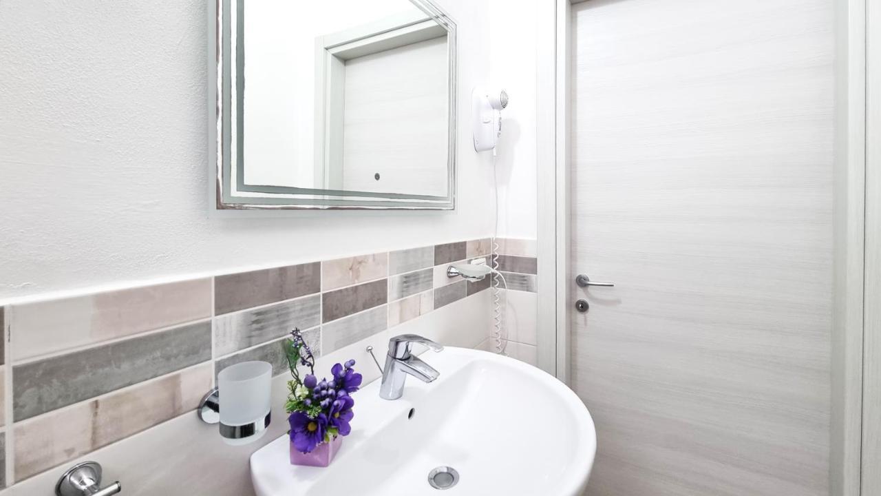 Casa Iris Apartment Capoliveri  Ngoại thất bức ảnh
